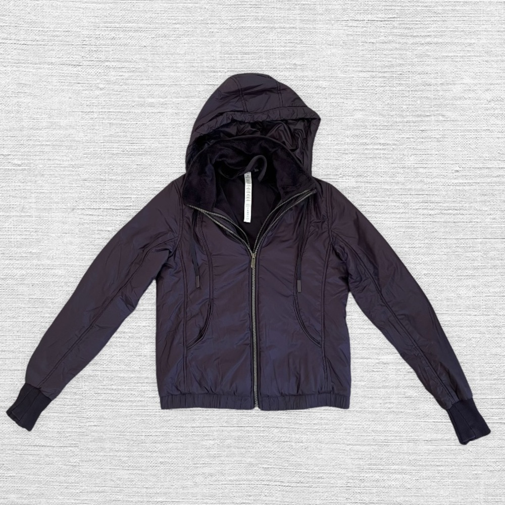 ❤️ GUC❤️ LULULEMON Boysenberry Glyde Scuba Hoodie - Picture 2 of 12